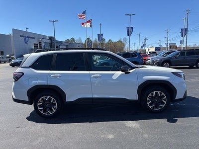 2025 Subaru Forester Premium