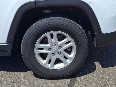2023 Jeep Grand Cherokee Laredo