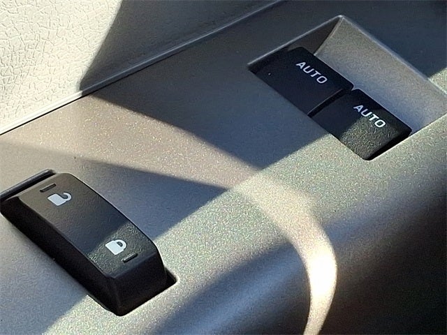 2023 Ford F-650SD Base