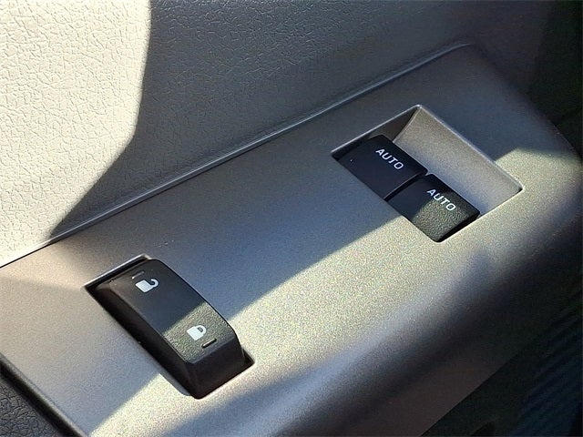 2023 Ford F-650SD Base