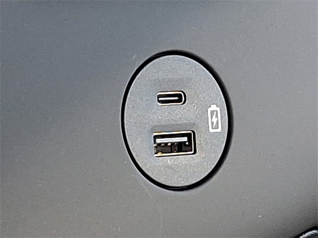 2023 Ford F-650SD Base