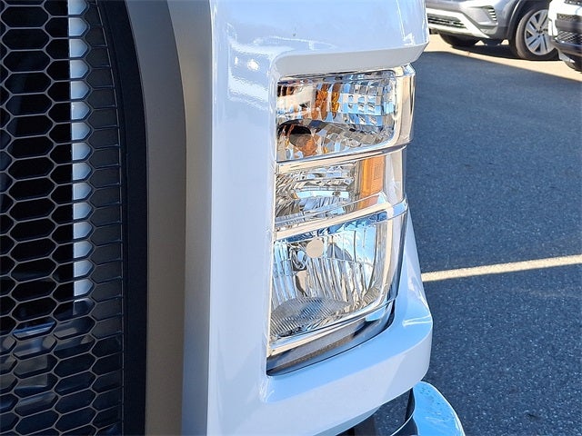 2023 Ford F-650SD Base