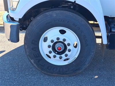 2023 Ford F-650SD Base