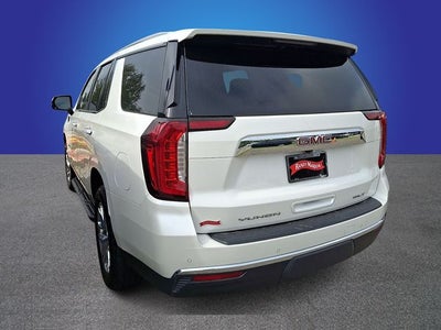 2022 GMC Yukon SLT