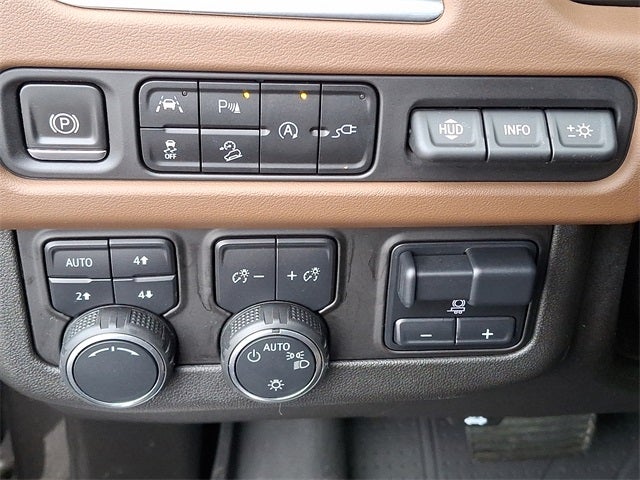 2021 Chevrolet Suburban High Country