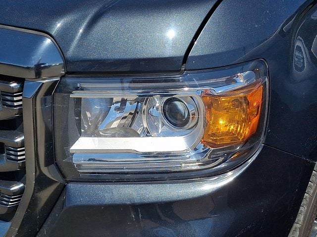 2021 GMC Canyon Denali