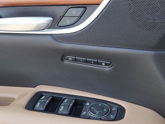 2019 Cadillac XT5 Platinum