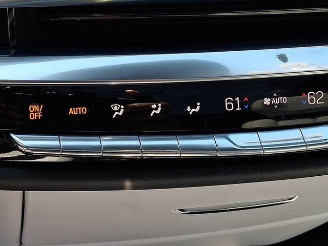 2023 Cadillac LYRIQ Luxury