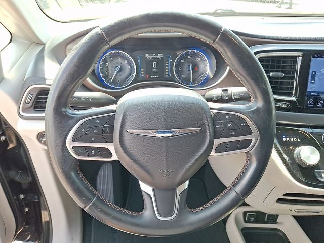 2017 Chrysler Pacifica Touring L