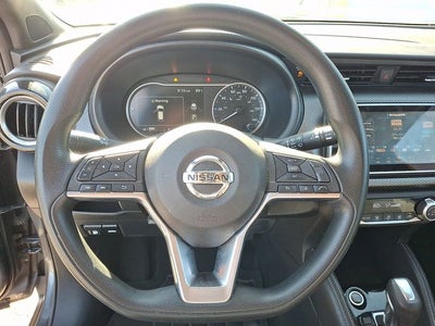 2020 Nissan Kicks SV