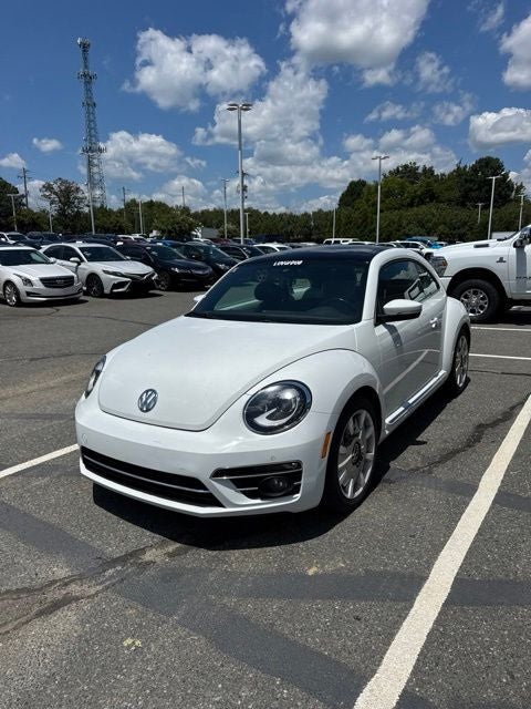 2018 Volkswagen Beetle 2.0T SE