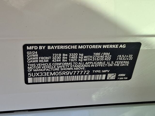 2024 BMW X7 M60i