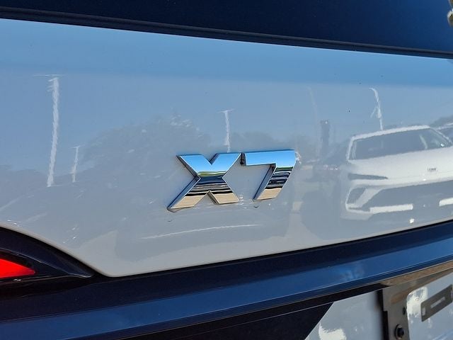 2024 BMW X7 M60i