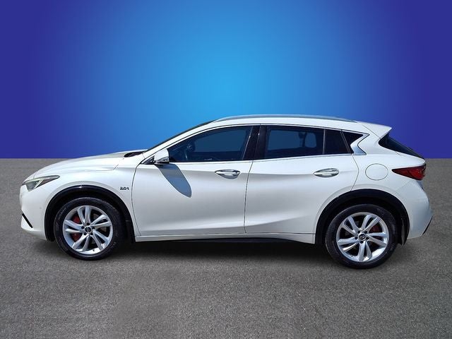 2018 INFINITI QX30 Premium