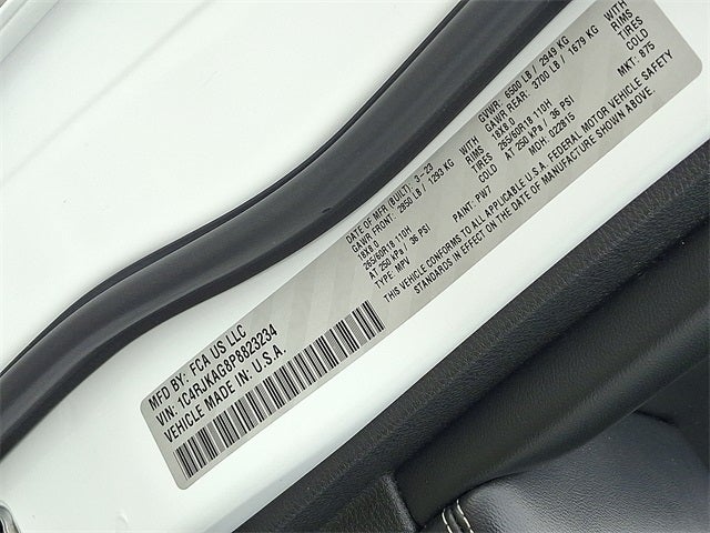 2023 Jeep Grand Cherokee L Laredo