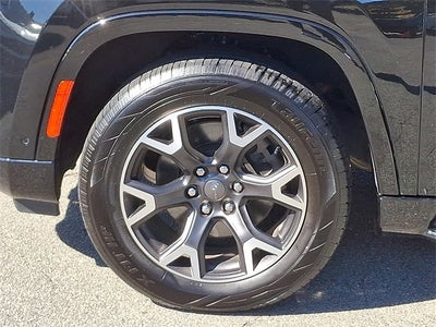 2023 Jeep Wagoneer L Series III