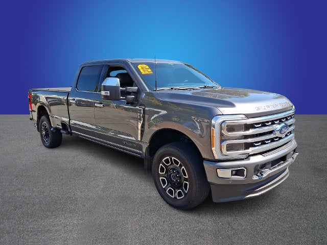 2023 Ford Super Duty F-350 SRW Pickup Platinum