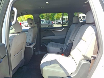 2026 GMC Acadia FWD Elevation