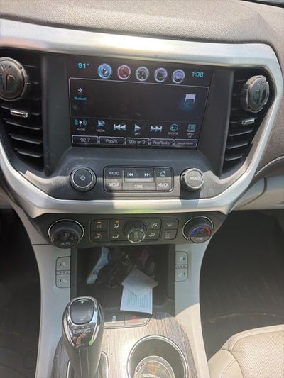 2017 GMC Acadia SLT