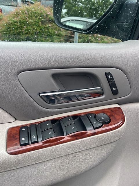 2012 Chevrolet Suburban LT