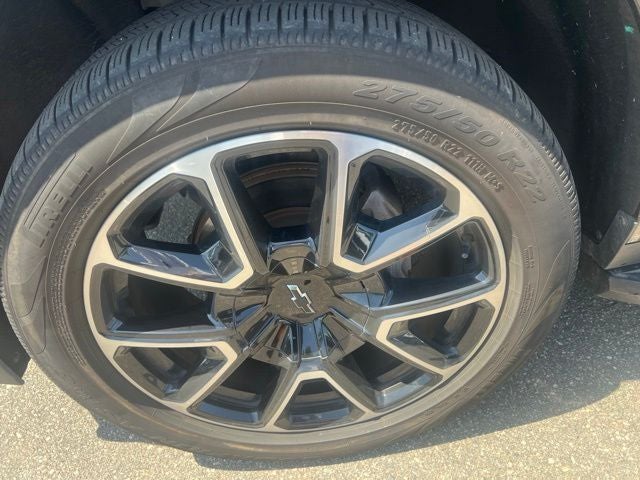 2021 Chevrolet Suburban RST