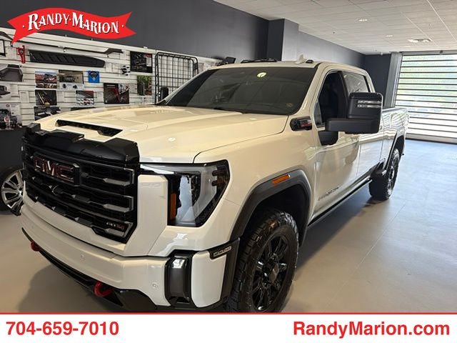 2024 GMC Sierra 2500HD AT4