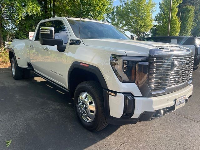 2024 GMC Sierra 3500HD Denali Ultimate