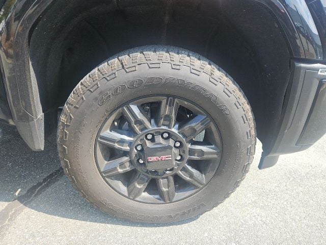 2025 GMC Sierra 2500HD AT4