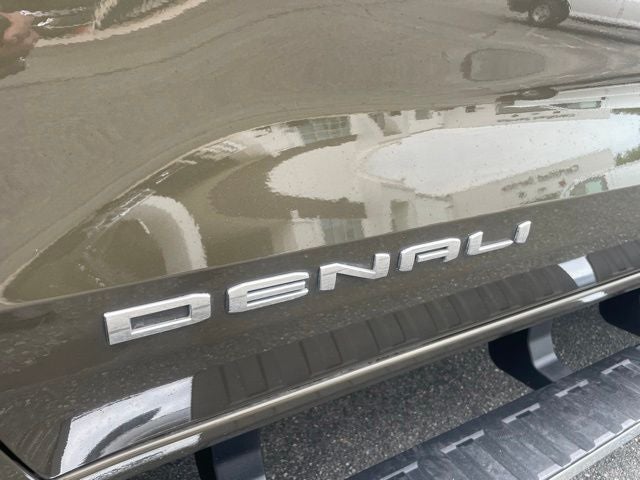 2023 GMC Canyon 4WD Denali