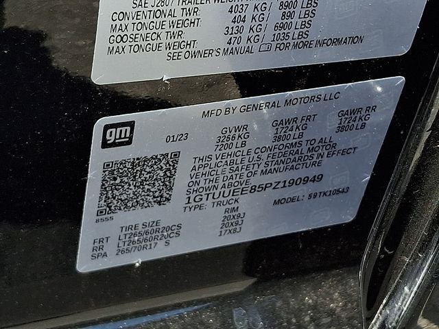 2023 GMC Sierra 1500 AT4