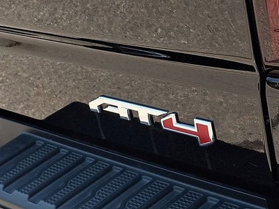 2023 GMC Sierra 1500 AT4