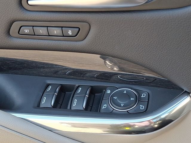 2023 Cadillac XT4 FWD Premium Luxury