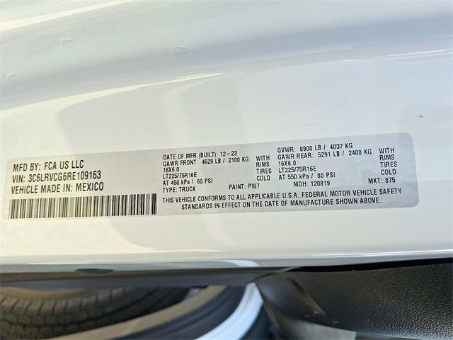 2024 RAM ProMaster Cargo Van Tradesman