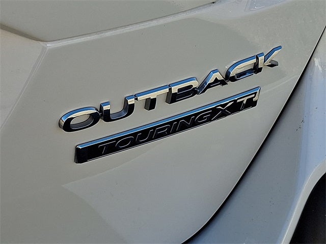 2022 Subaru Outback Touring XT