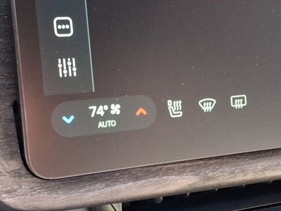 2025 Rivian R1S Adventure