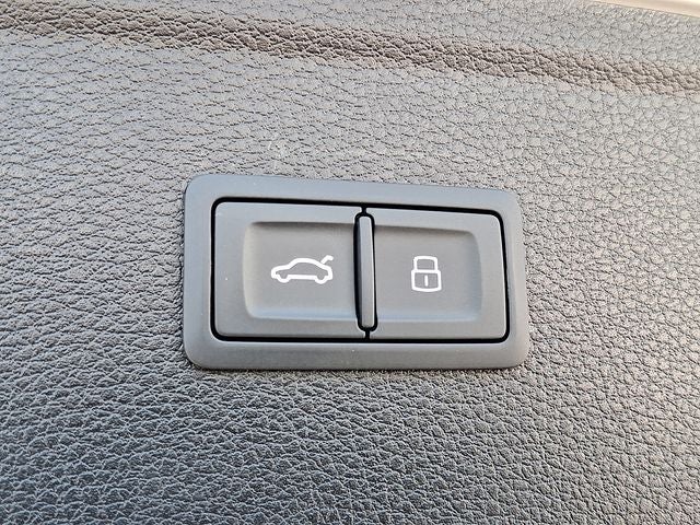 2022 Audi Q5 S line Premium