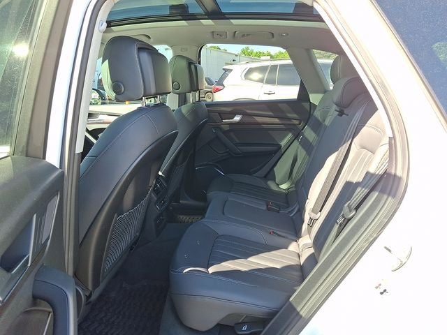 2022 Audi Q5 S line Premium