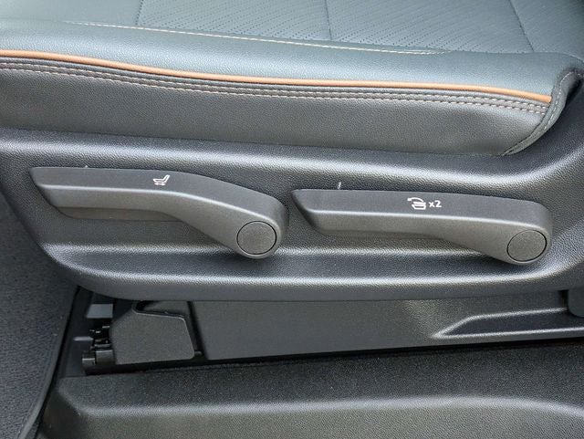 2025 GMC Yukon XL AT4