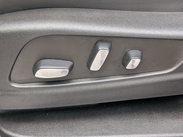 2023 Cadillac XT5 Sport