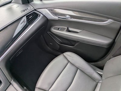 2025 Cadillac XT6 Sport