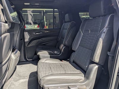 2024 Cadillac Escalade ESV Sport Platinum