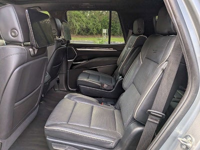 2025 Cadillac Escalade Premium Luxury