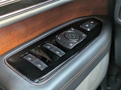 2023 Lincoln Navigator Black Label
