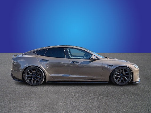 2022 Tesla Model S Base