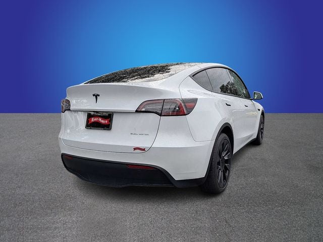 2024 Tesla Model Y Long Range