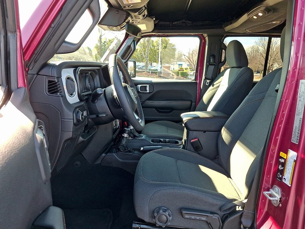 2024 Jeep Wrangler Sahara