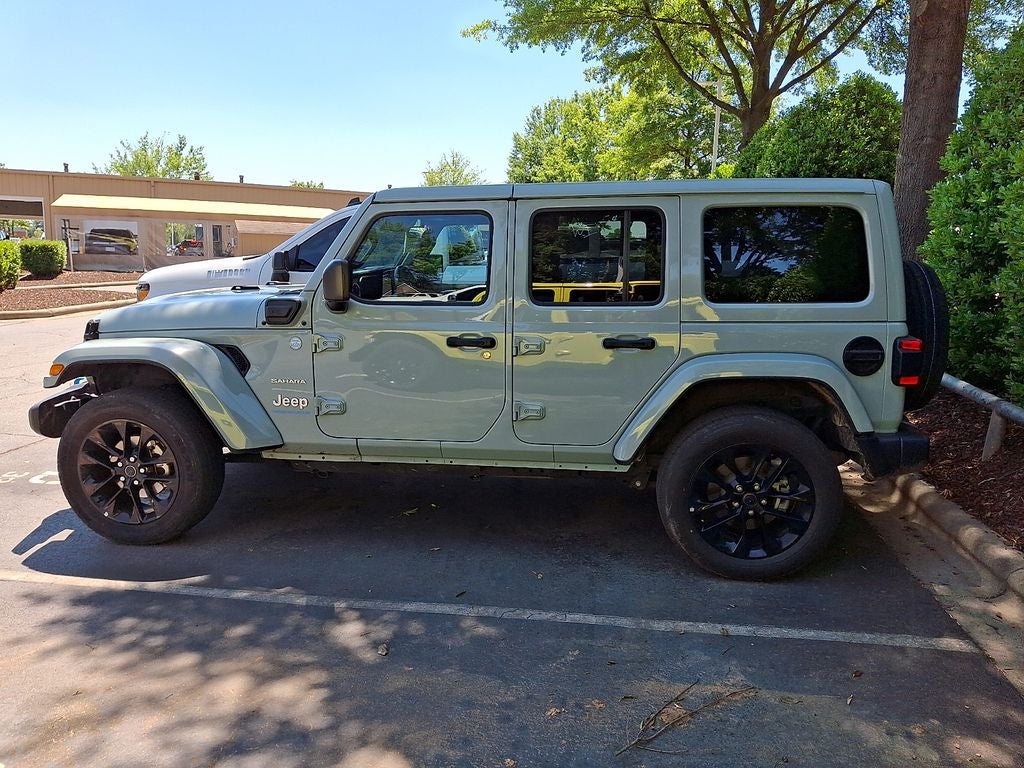 2024 Jeep Wrangler Sahara 4xe