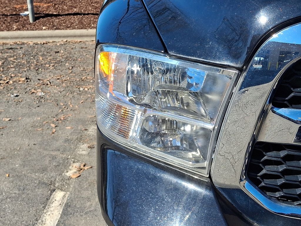 2022 RAM 1500 Classic Base