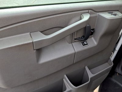 2016 GMC Savana 3500 Diesel