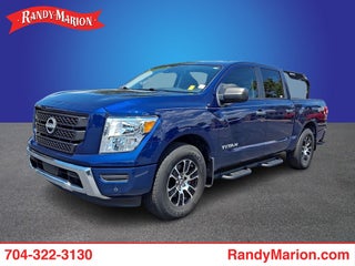 2024 Nissan Titan SV